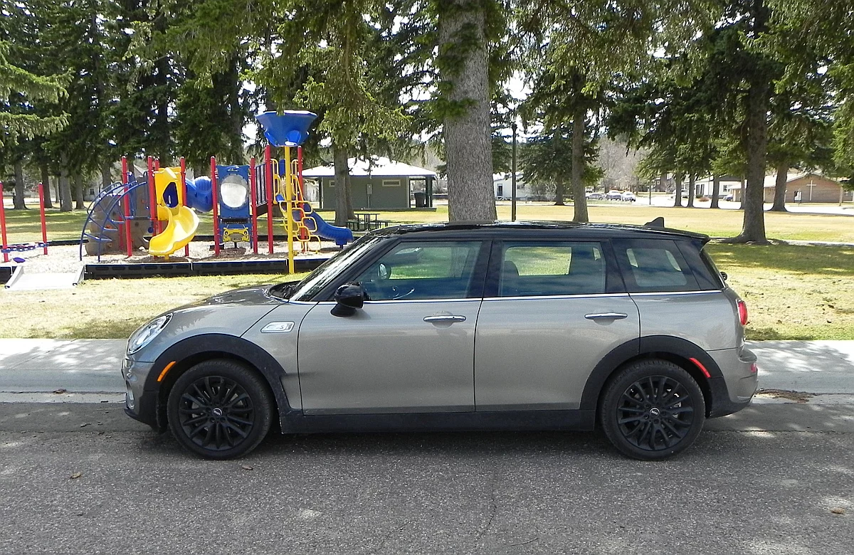 A four-door hatchback in style, the Clubman comfortably seats five and has most of the unique features expected of a Mini