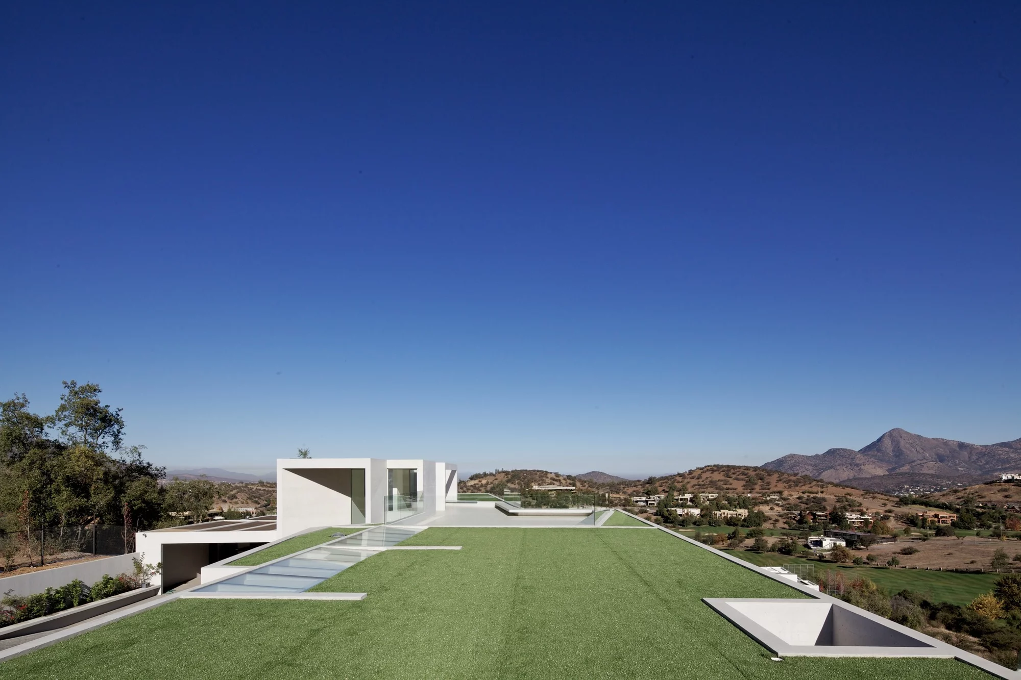 House RP features a synthetic grass roof (Photo: Nico Saieh)