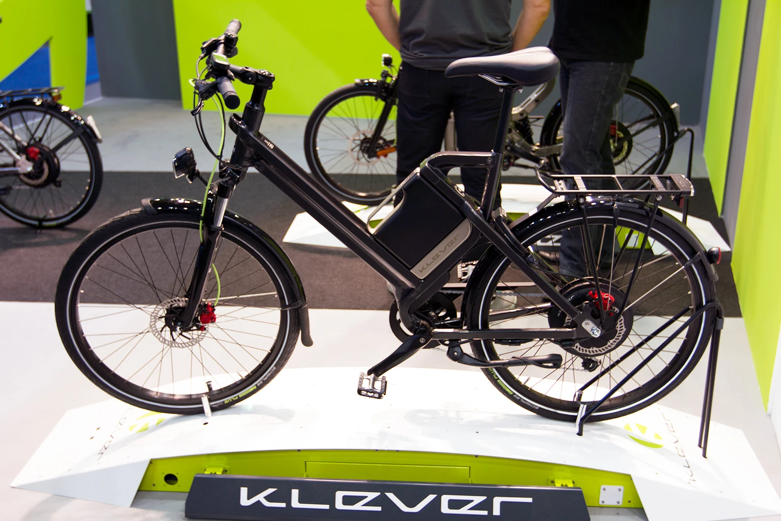 The S25 that took out a 2013 Red Dot product design award