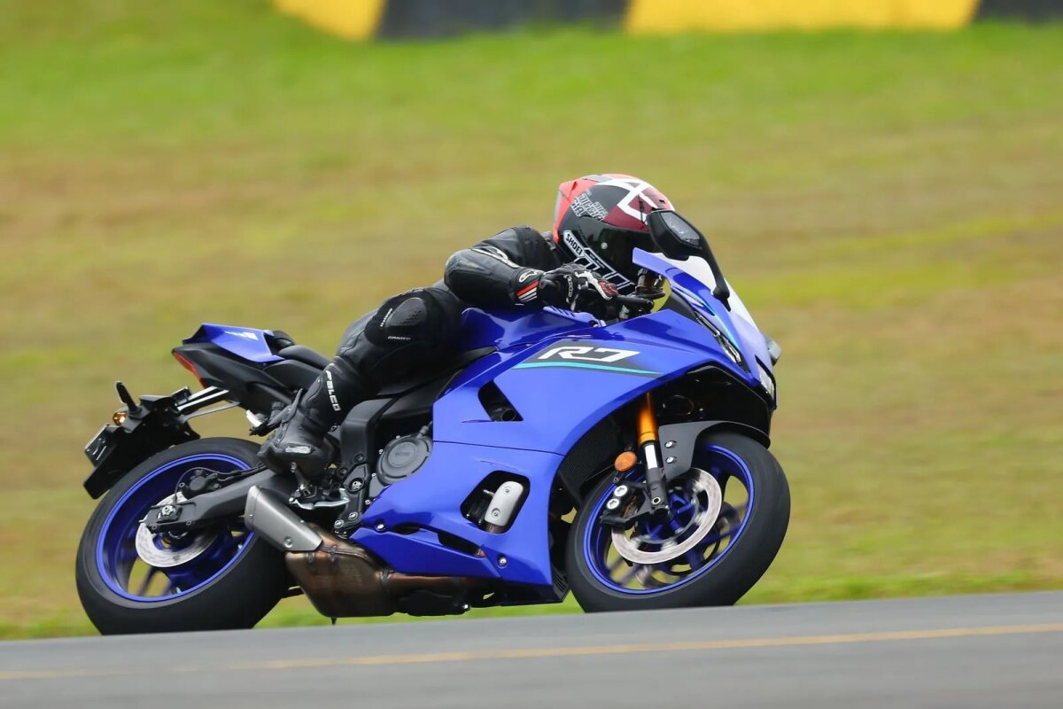 "I'd be appalled if it wasn't brilliant" – 2026 Yamaha R7 review