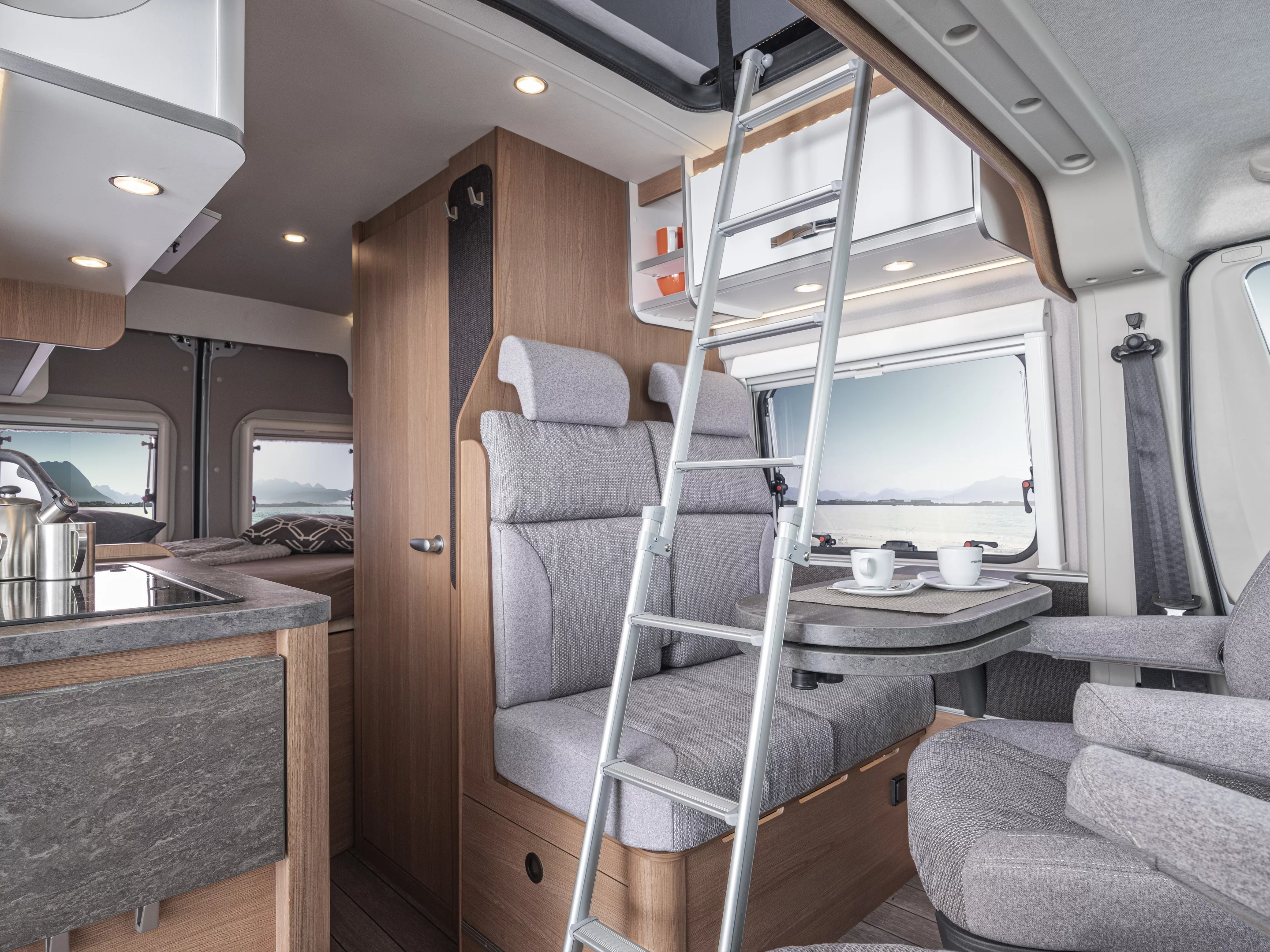 Ladder access to the pop-up roof inside the Weinsberg CaraBus 540 MQ