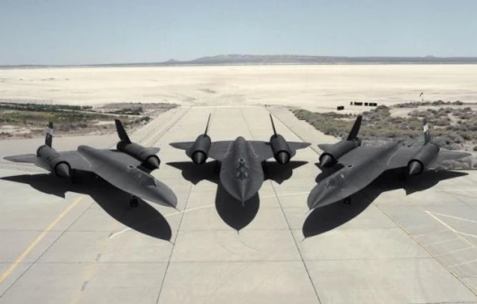 Three Blackbird SR-71s on the ramp.