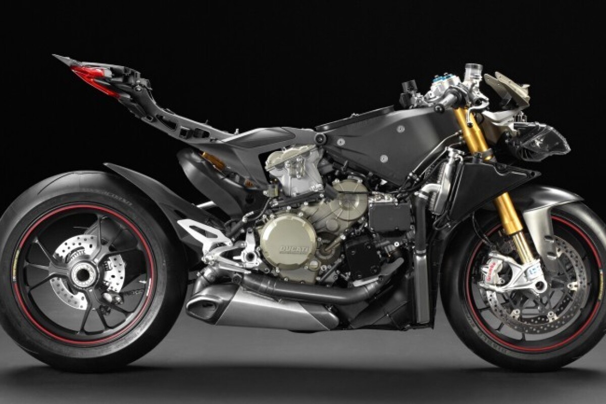 Is It Possible To Make A Good Looking Ducati Panigale Streetfighter