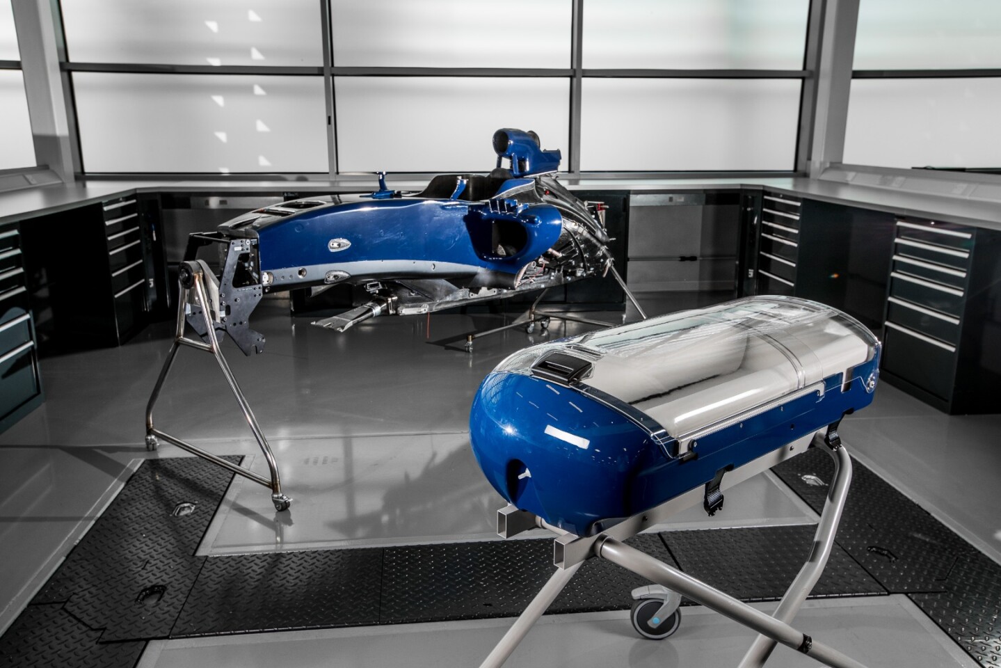 The BabyPod is a lightweight carbon composite structure that allows EMT staff to put infants in safe, lightweight transport pods in ambulances