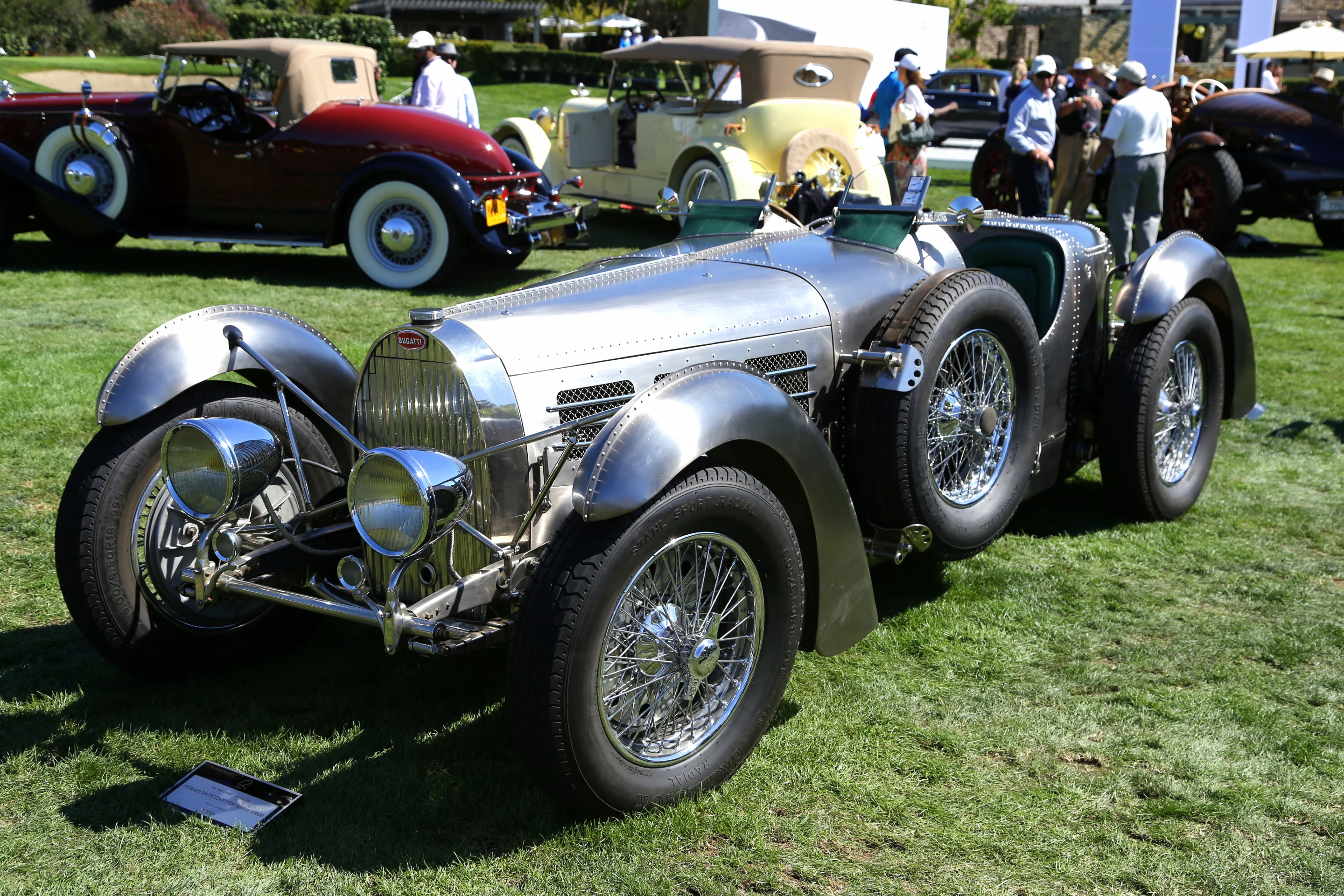 A 1935 Bugatti Type 57SC Competition "Electron" Torpedo competed in the Pre-War Sports & Racing category at Quail (Photo: Angus MacKenzie/Gizmag.com)