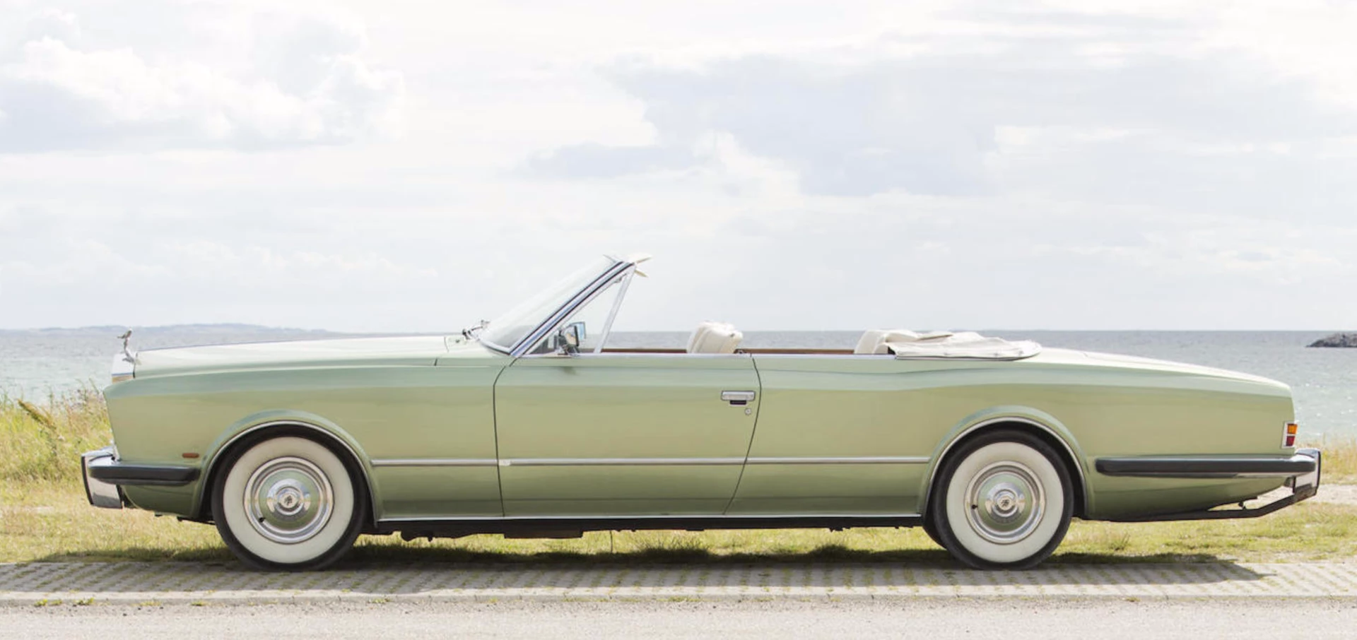 The unique Pietro Frua 1973 ROLLS-ROYCE PHANTOM VI CABRIOLET sold for DKK 3,680,000