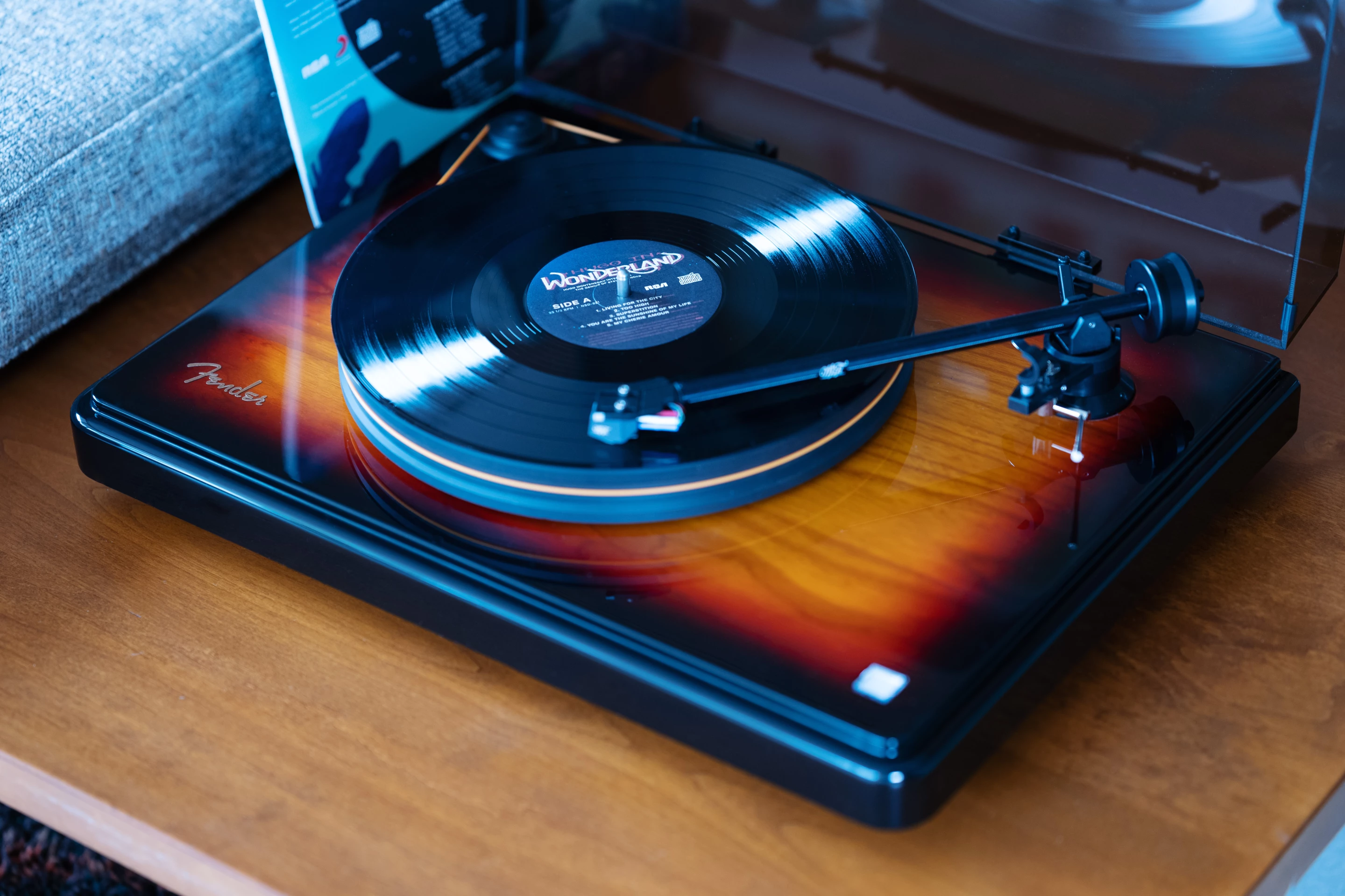 The PrecisionDeck wears a gorgeous three-color sunburst finish