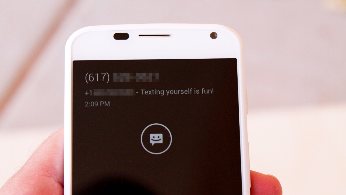 Active Display makes it easy to see notifications without even turning on your display