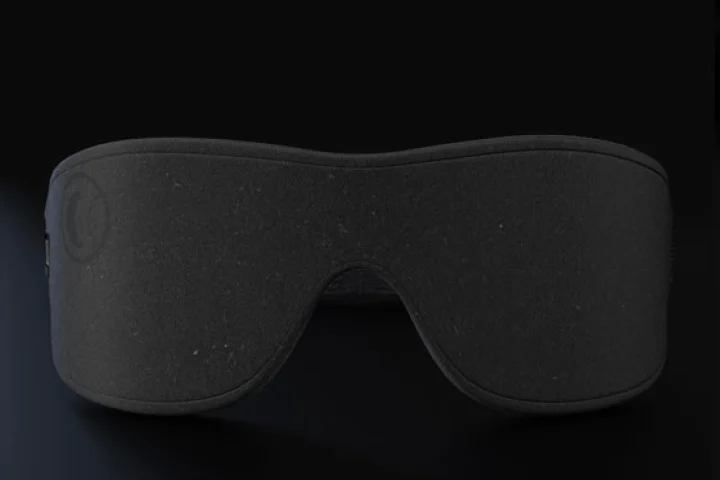 The LUMI mask blocks out surrounding light just like a traditional sleeping mask but also contains LED lighting that simulates a sunrise to gently wake you up the next morning