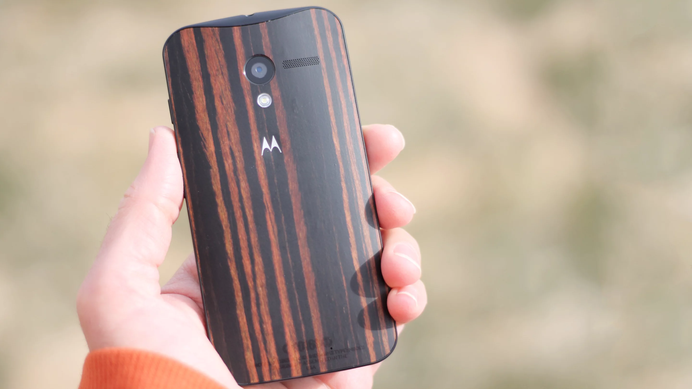 Gizmag takes one last look at the Moto X: a groundbreaking phone we may or may not see more of