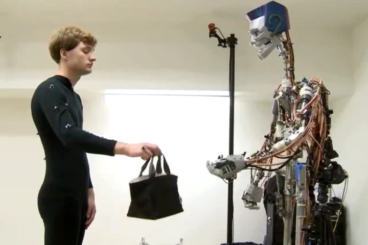 The robot matches the type of hand-off with the most appropriate response in its database