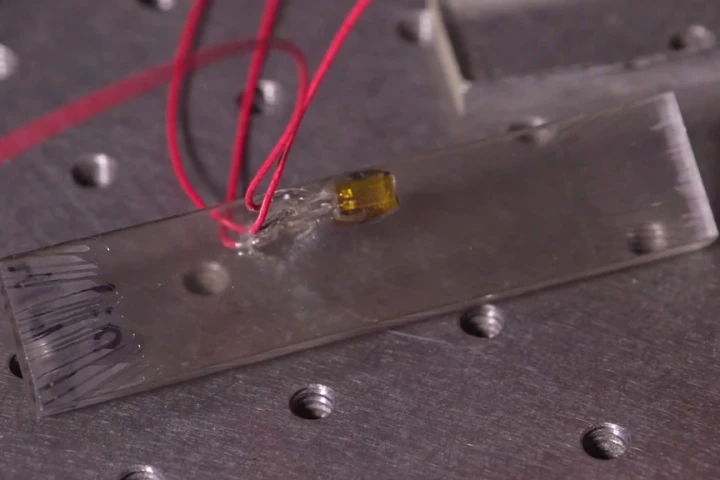 A nanotube-infused paint invented at Rice University allows strain to be read using a near-infrared spectrometer