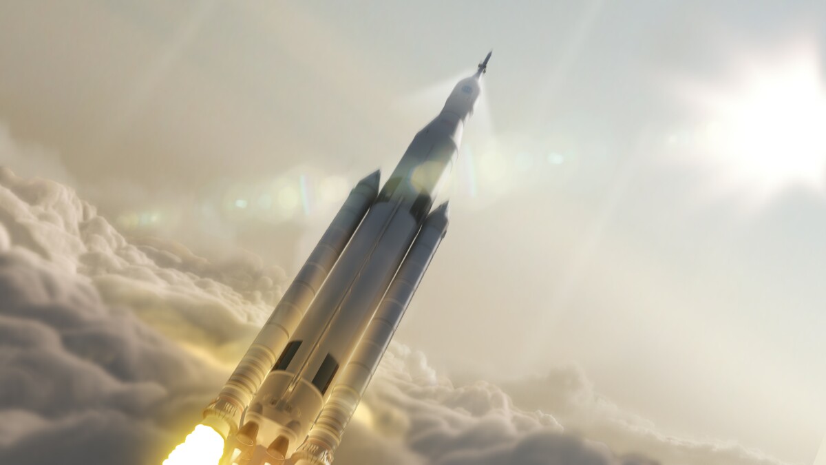 Artist's concept of the SLS in flight (Image: NASA, MSFC)