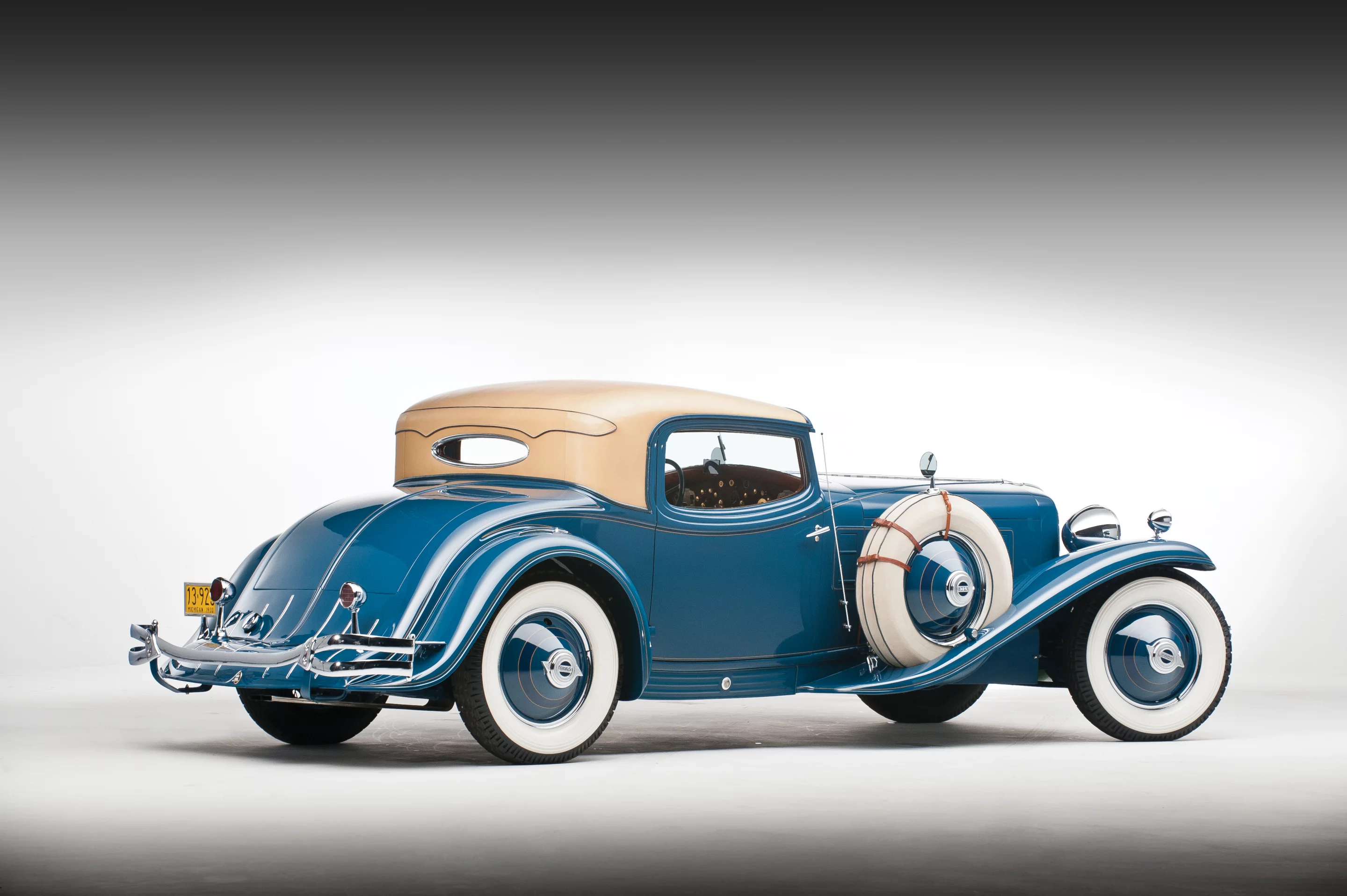 The Hayes-bodied Cord L-29 Special Coupe. Image Â© RM Auctions and Darin Schnabel