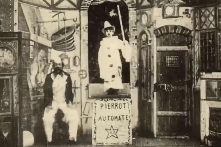 Gugusse et l'Automate is thought to be the very first movie to feature a robot