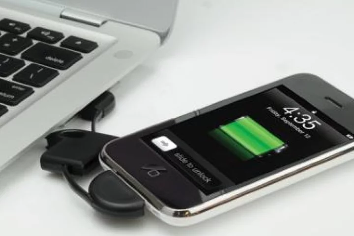 The flipSYNC offers a convenient way to always have an iPod, iPhone or mini USB sync cord handy