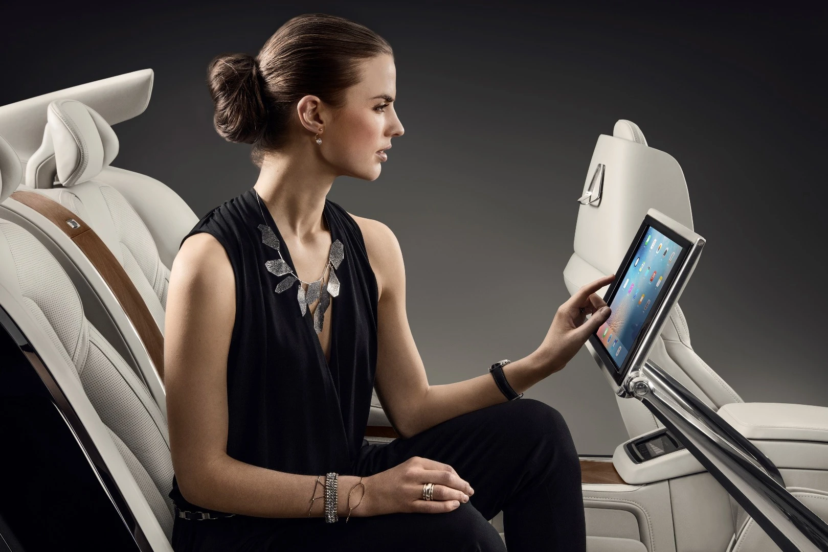 Riding in the Volvo Lounge Console