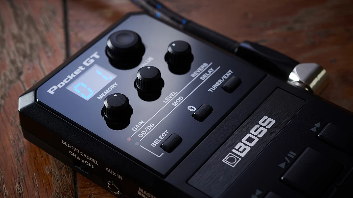 Over 100 amp and effects models are available, along with 99 user memory slots