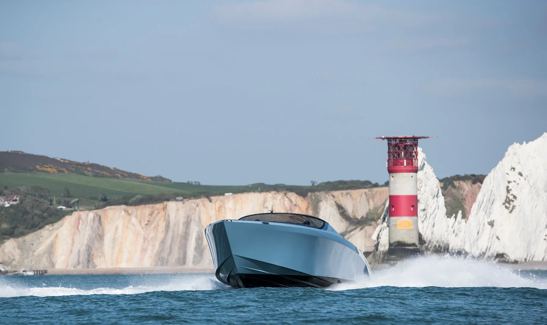 The AM37 yacht was designed in conjunction with Quintessence Yachts