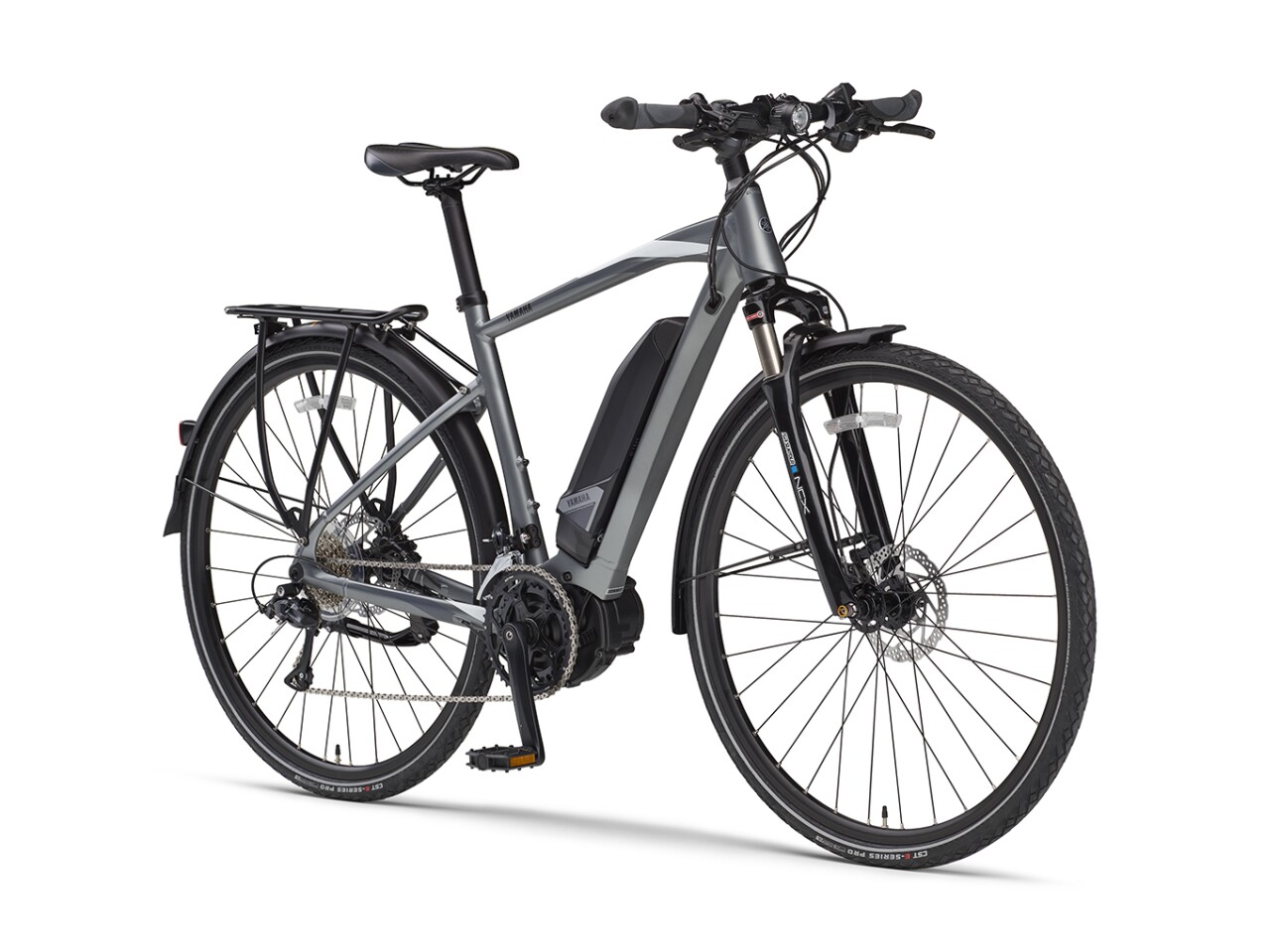 Yamaha CrossConnect: a fully-loaded commuter bike