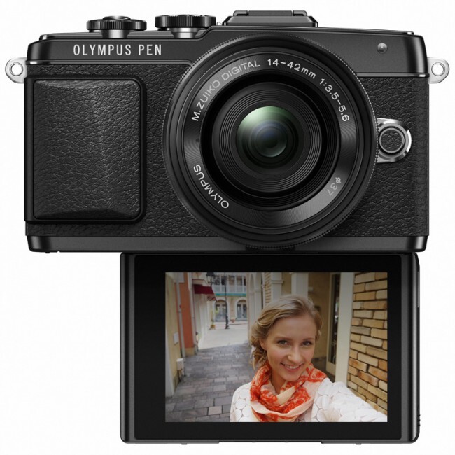 The Olympus PEN E-PL7 features a tilting three-inch 1,037K dot touchscreen
