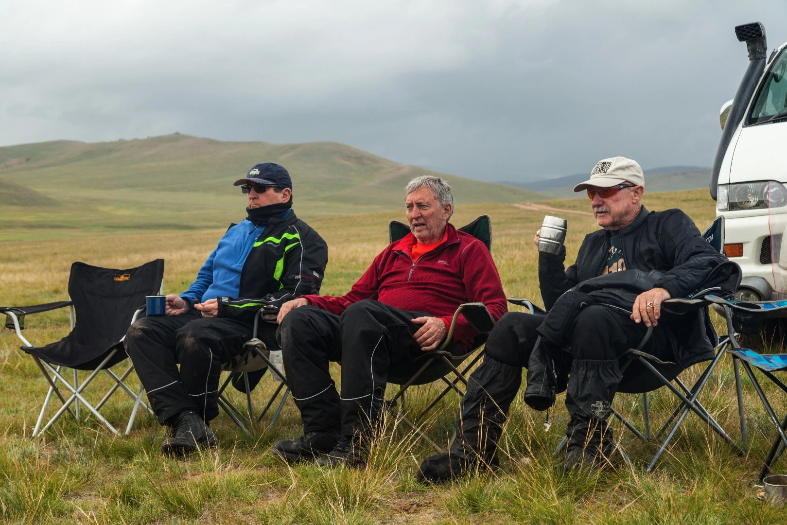 Howard Hall, John Murphy and DJ Seddon take a break in the picturesque steppe somewhere around Nomrog