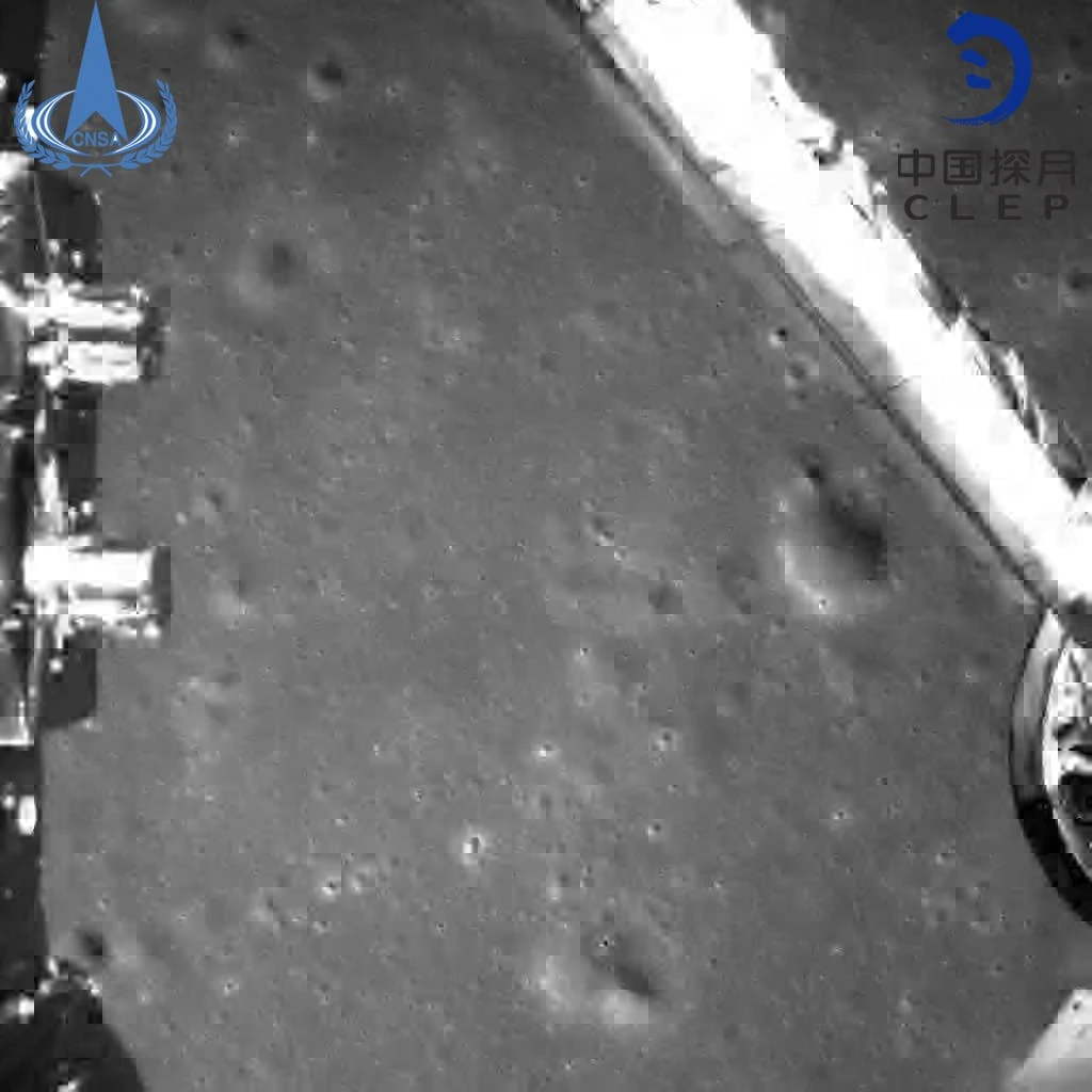 Image taken from the Chang'e-4 probe after powering down on the Moon