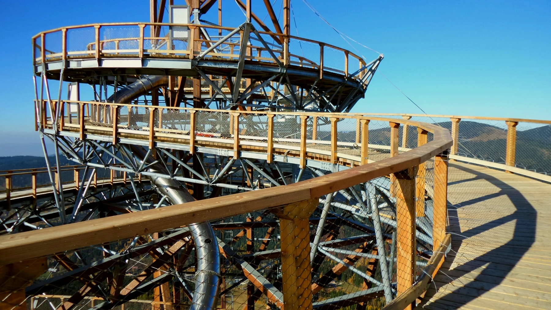 The Sky Walk is said to be easy to climb, even with strollers or for those in wheelchairs