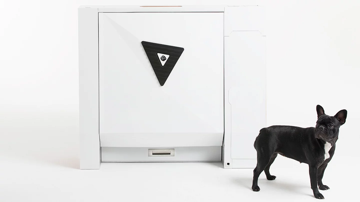 Inubox sits folded up when not needed