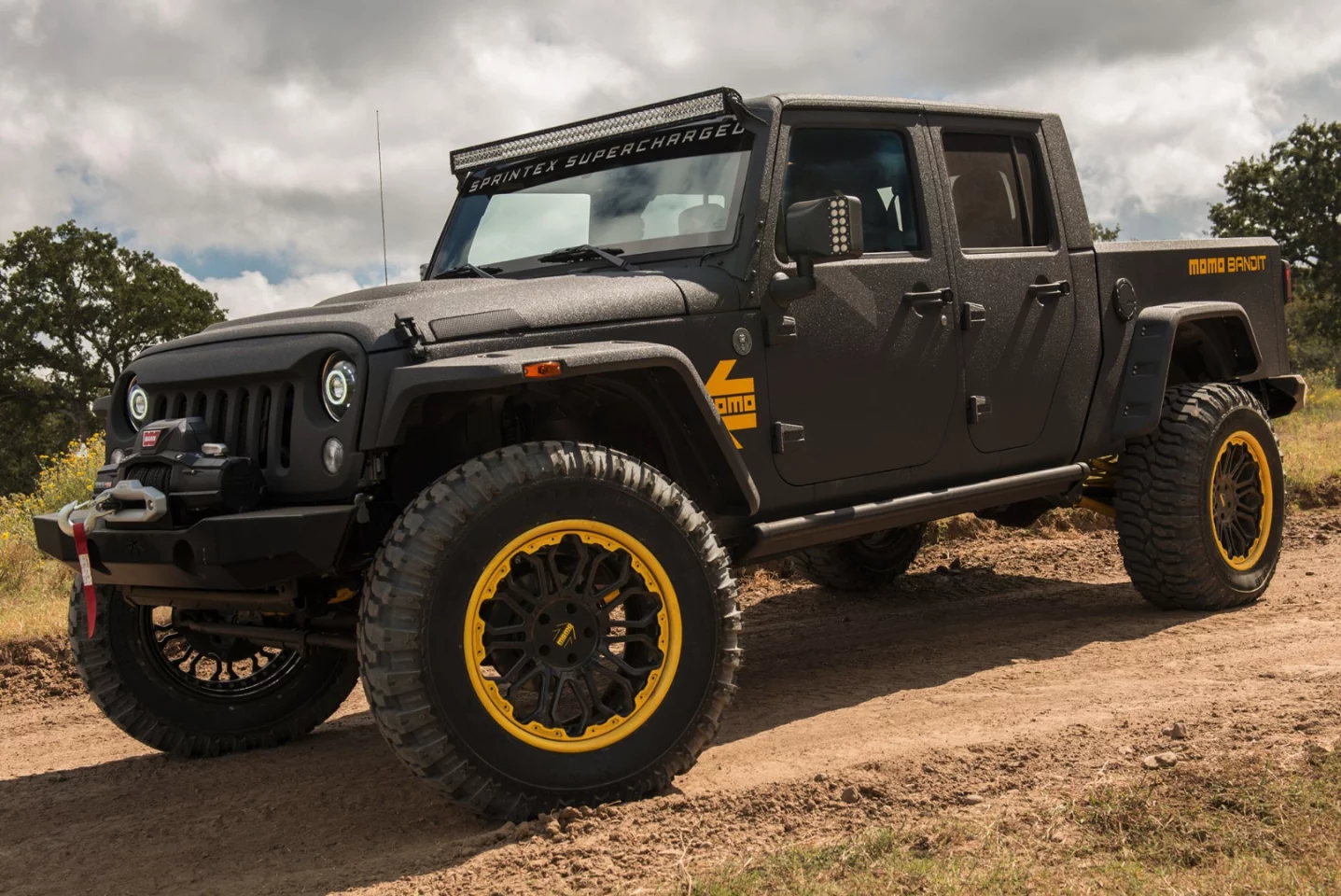 The Starwood Motors Momo Bandit, one of several Starwood Jeeps at SEMA