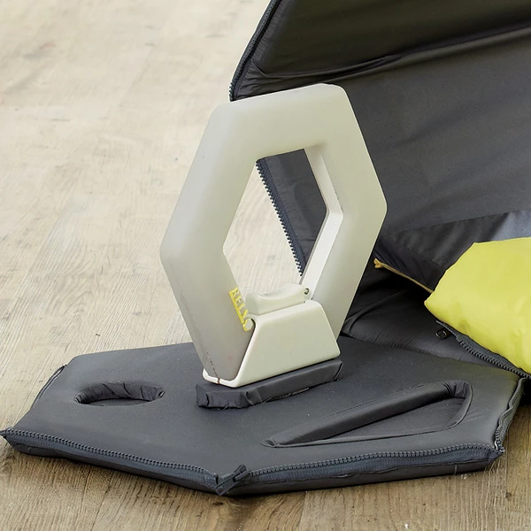 All the components roll up into a portable hexagon-shaped case
