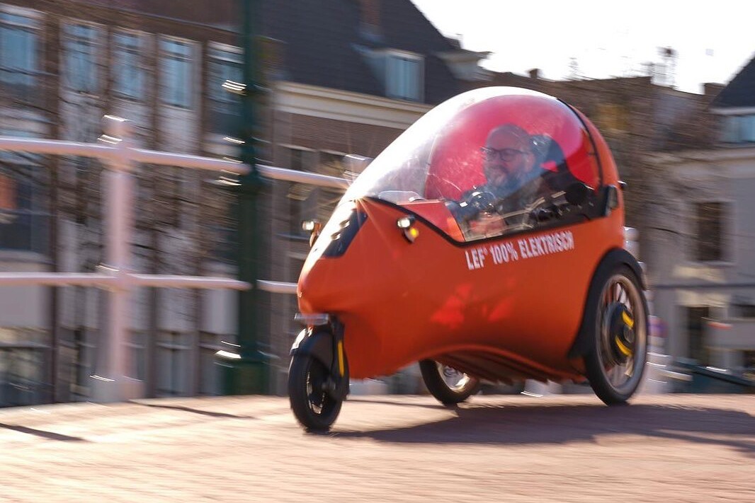 The LEF's makers state that its canopy can be opened to keep the cabin from fogging or overheating