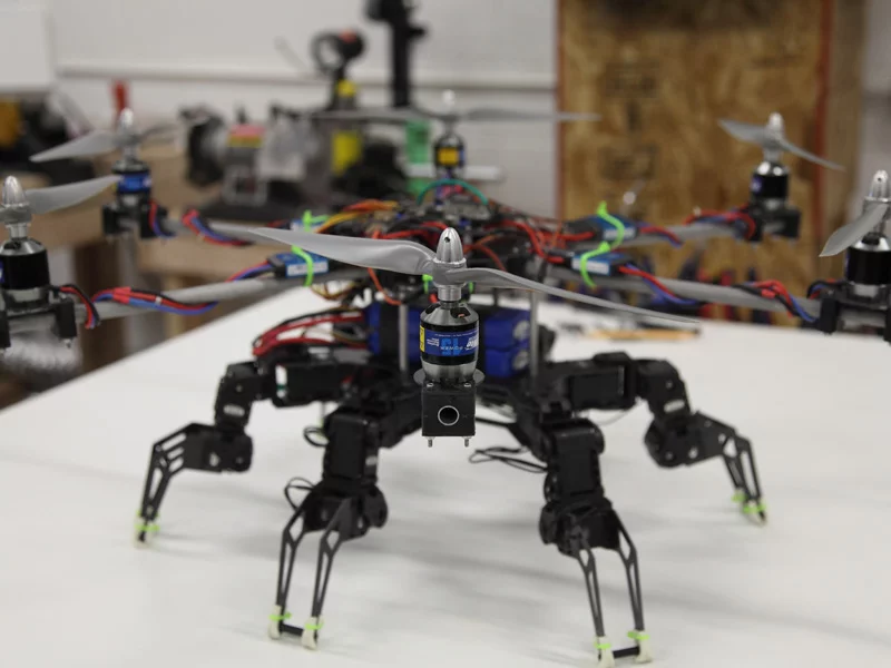 The hexapod hexacopter hybrid