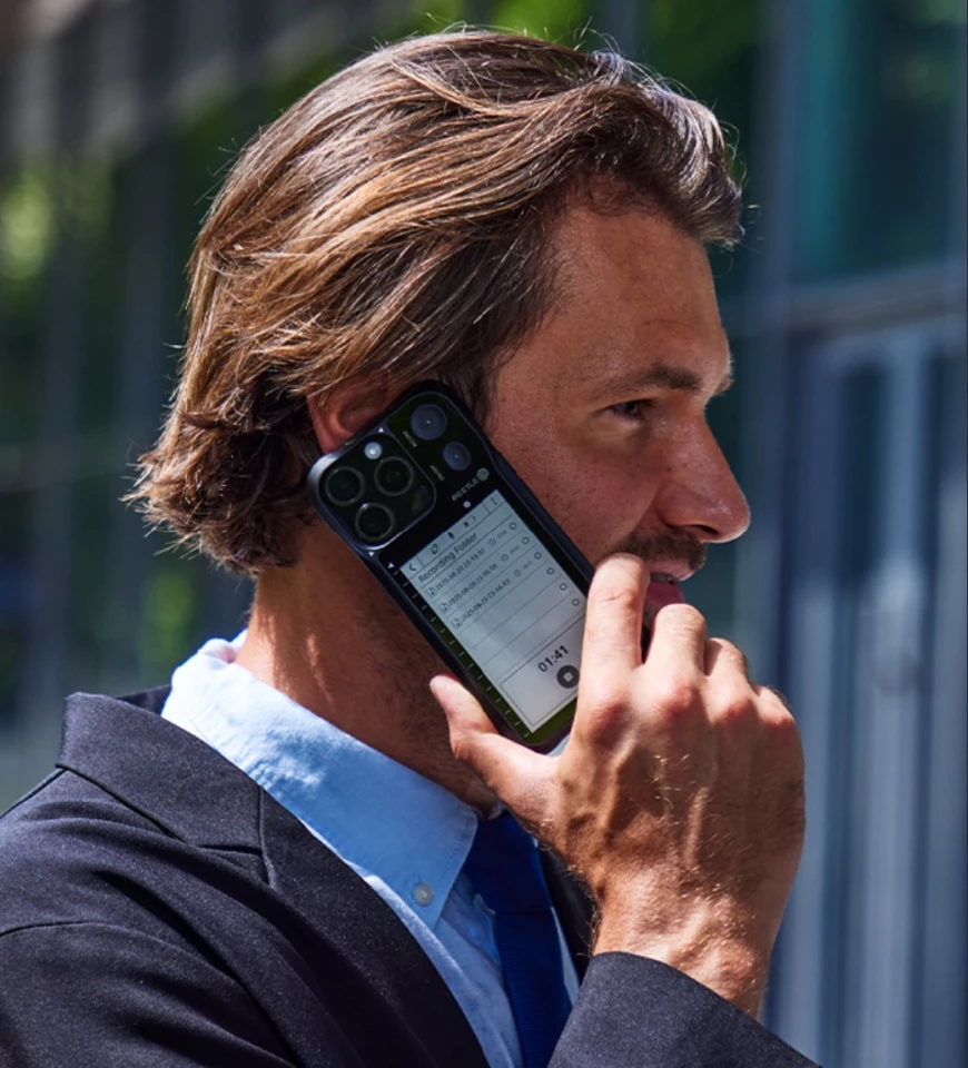 Protective case adds AI-powered E Ink productivity hub to your iPhone