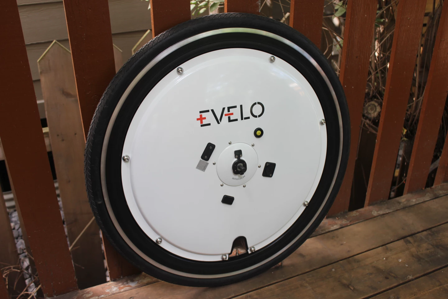 The Omni Wheel that we used tips the scales at 23.8 lb (10.8 kg)
