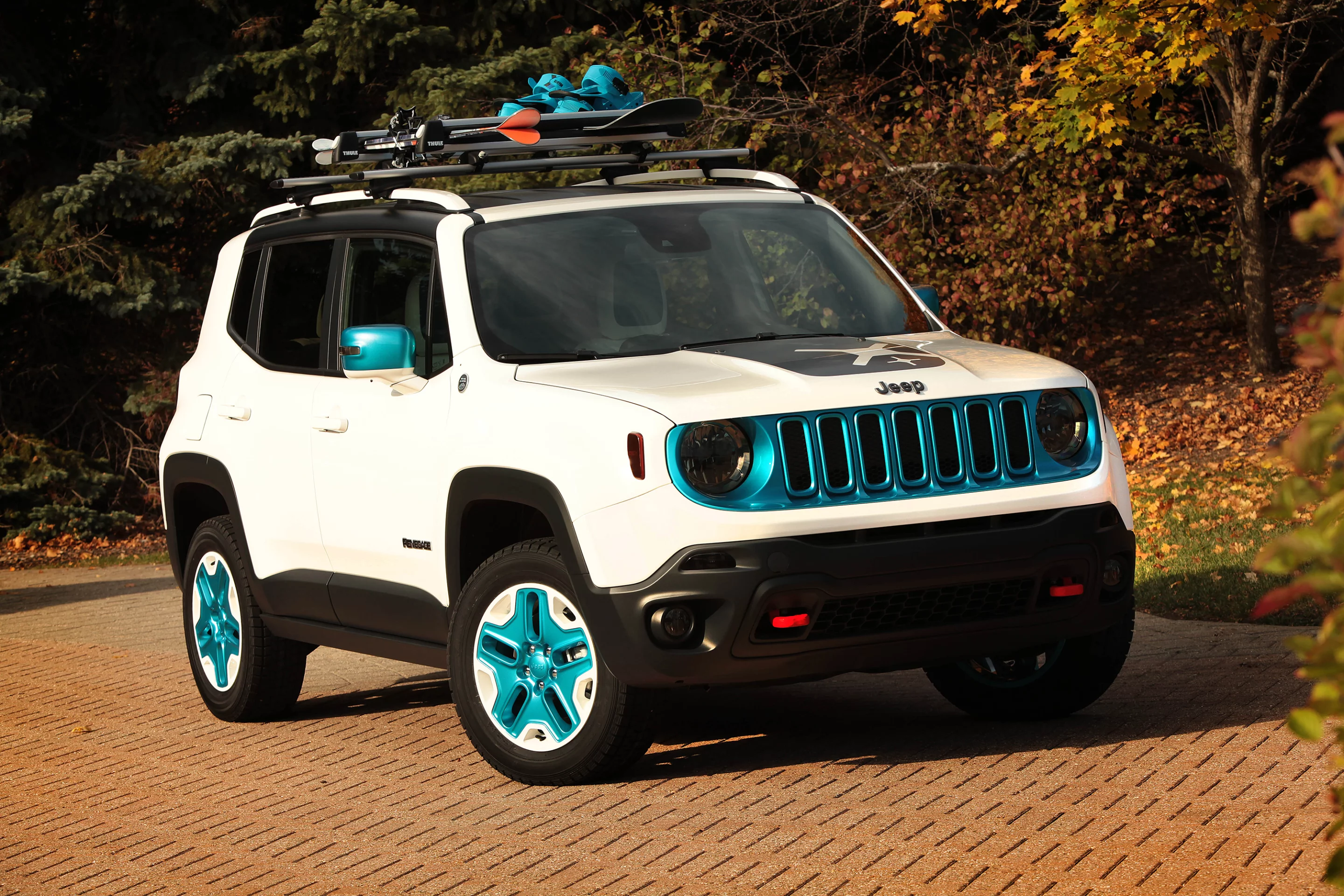Two Jeep Renegades will be on display at SEMA in Las Vegas