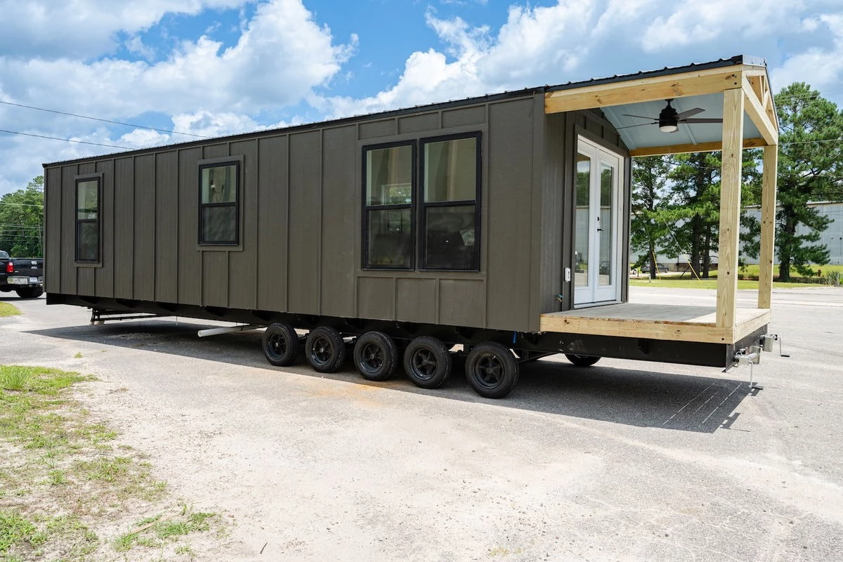 The Rowan is finished in engineered wood, with a metal roof