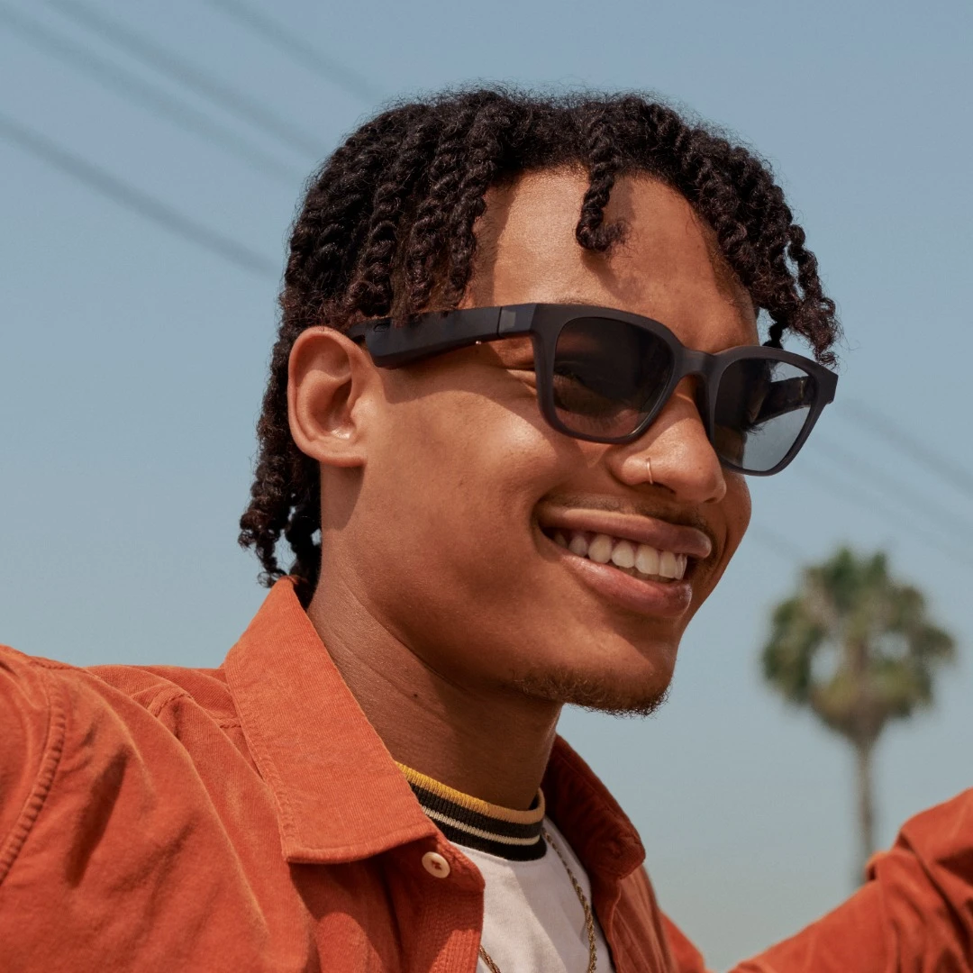 Detail on Bose's Frames in Alto styling