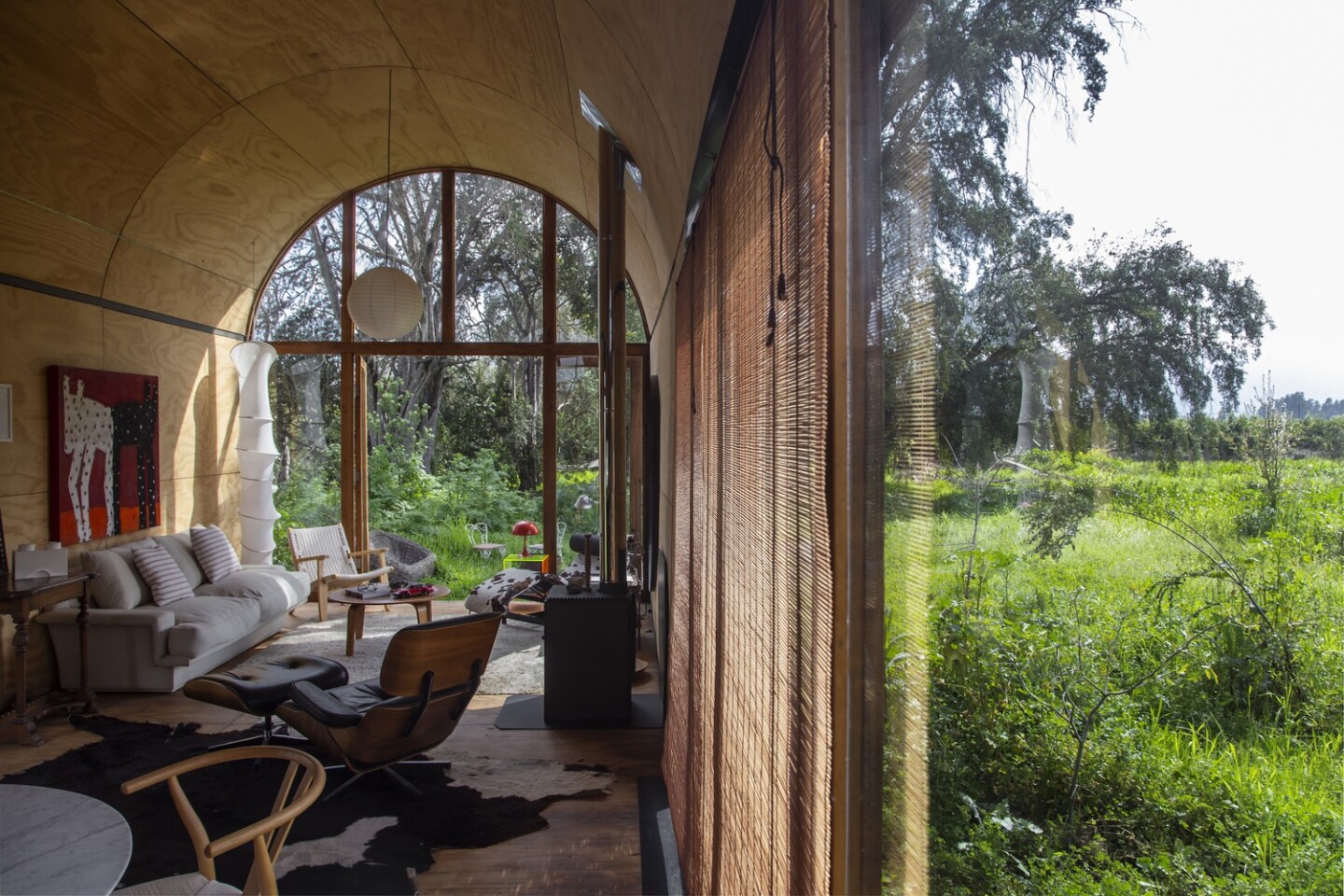 Innovative design that turns seasonal greenery into an architectural feature
