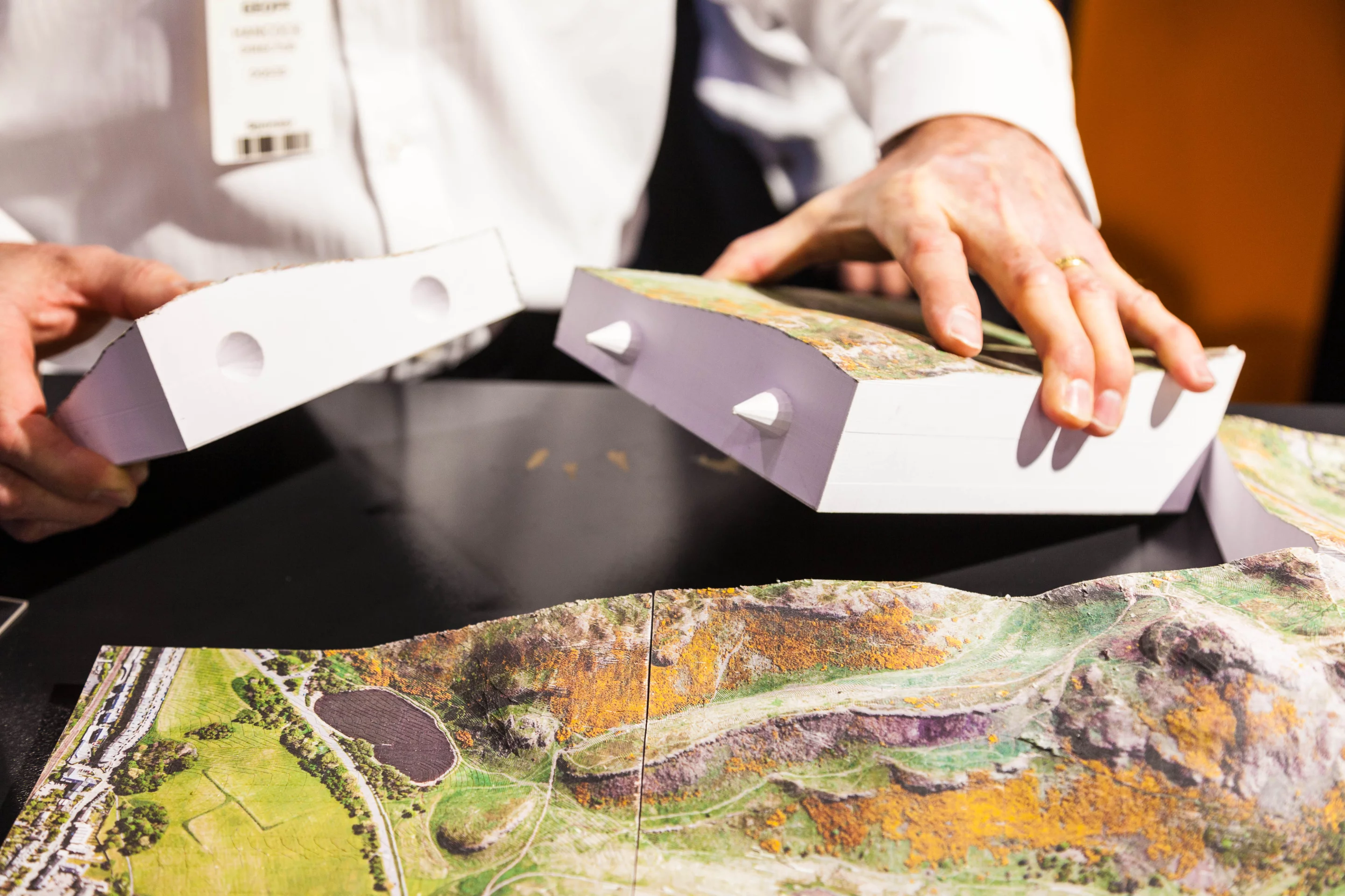 Larger models can be built in sections with tabs for post-assembly (Photo: Loz Blain)