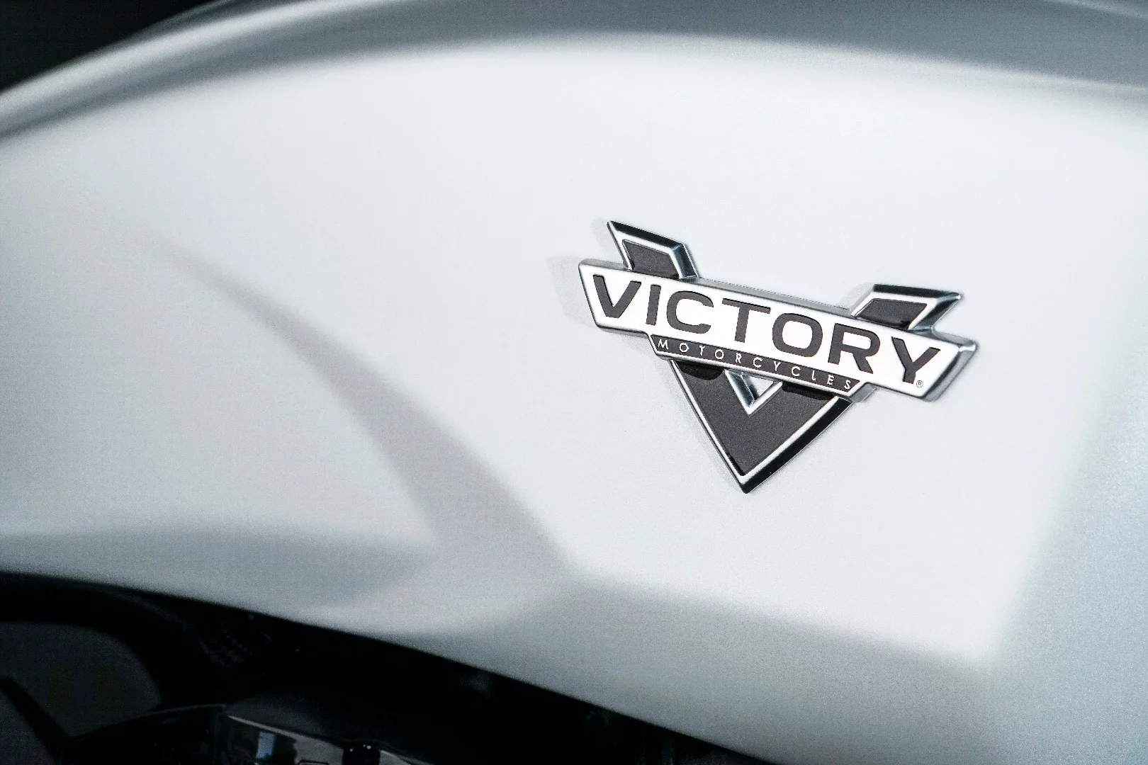 The 2017 Victory Octane in Matte Pearl White color
