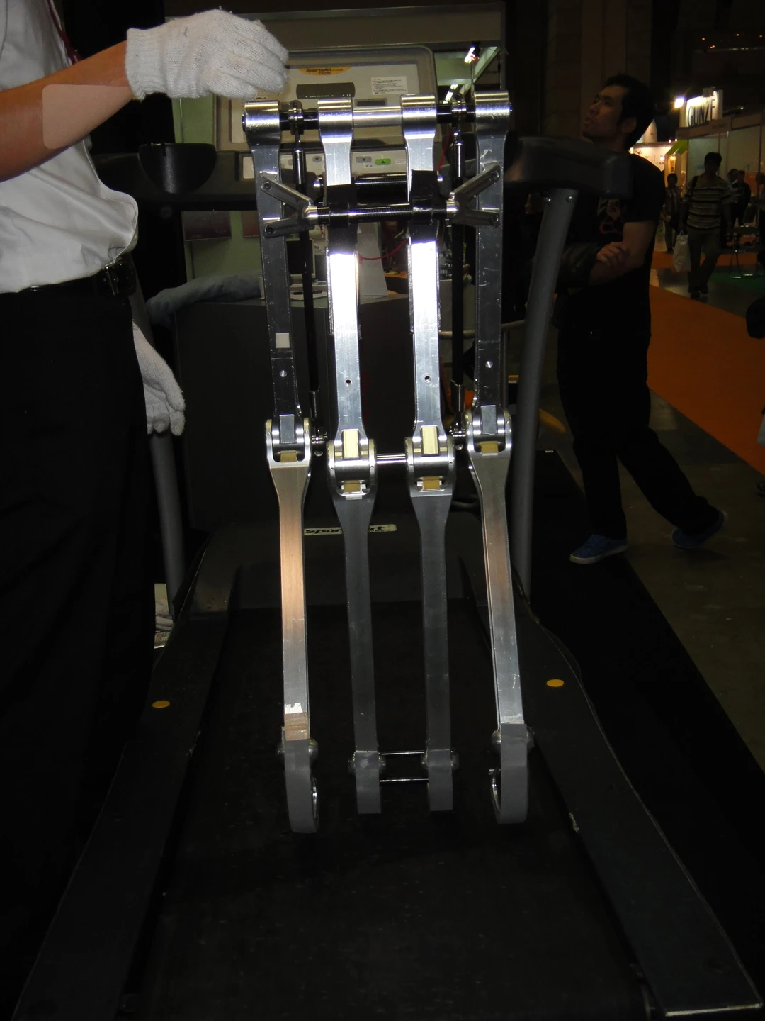 NIT's record breaking bipedal robot (Photo: Diginfo.tv)
