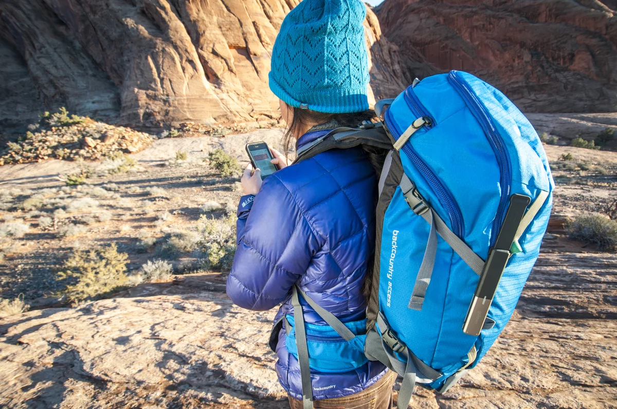 GoTenna provides an encrypted connection