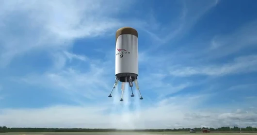 SpaceX Reusable Launch Vehicle - stage 2 landing on the launch pad