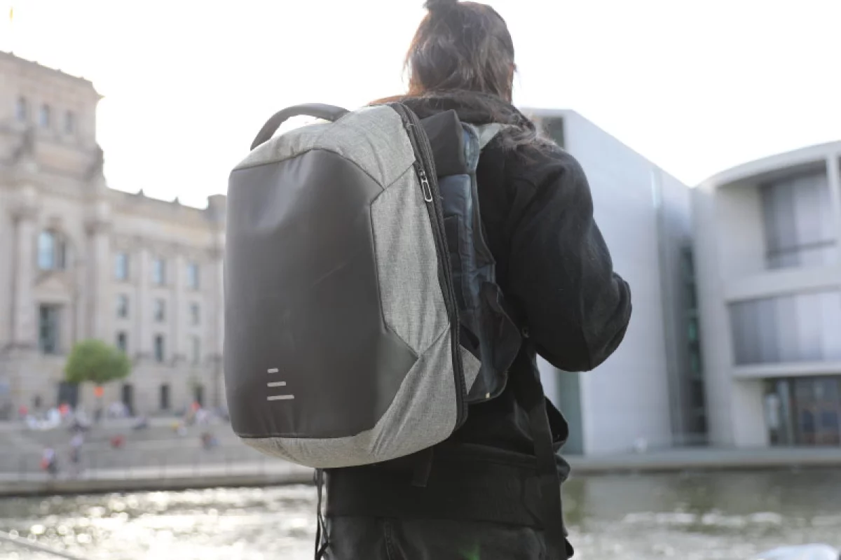 Moonr's suspension backpack is claimed to make heavy loads easier to walk with