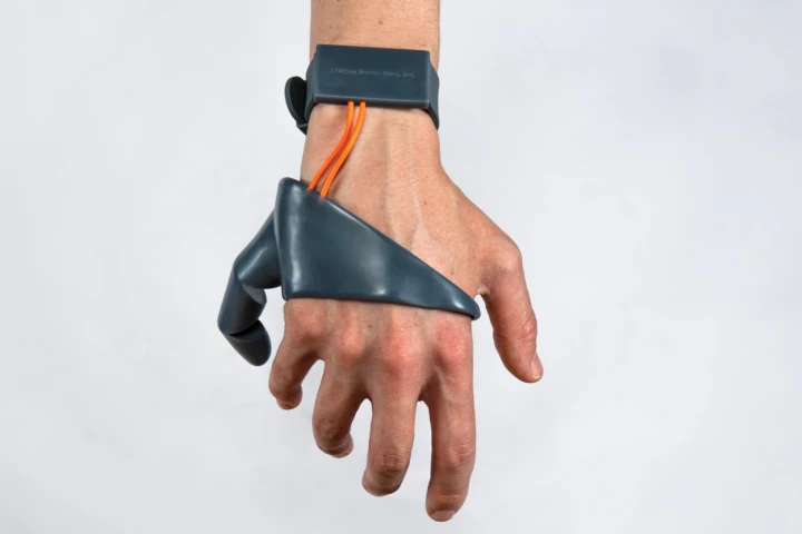 Need an extra thumb?