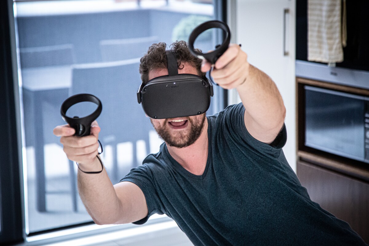 New Atlas's Michael Irving gets jiggy with the Oculus Quest