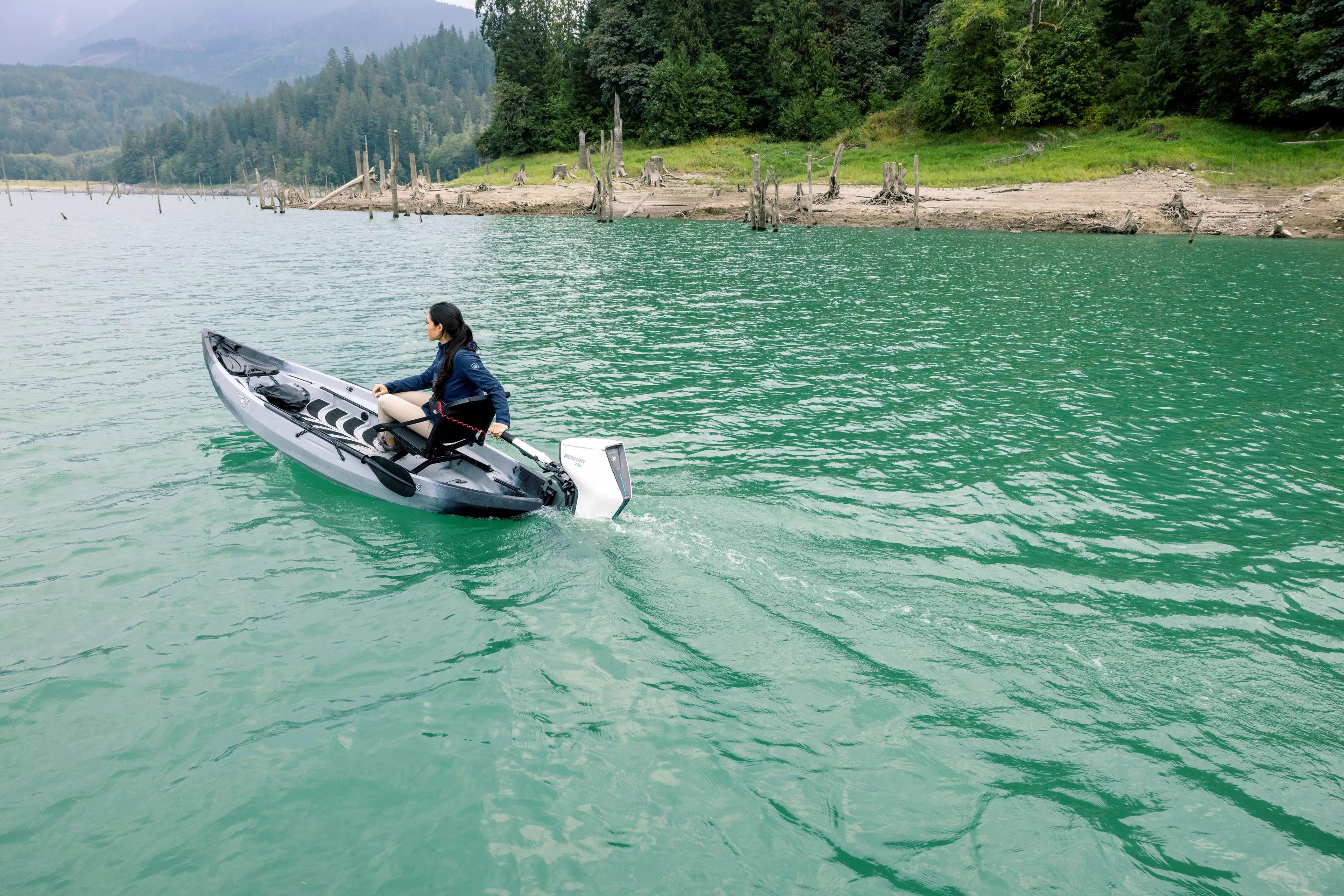 The Avator 7.5e electric outboard is designed for small boats like micro skiffs, rigid inflatables, kayaks and canoes