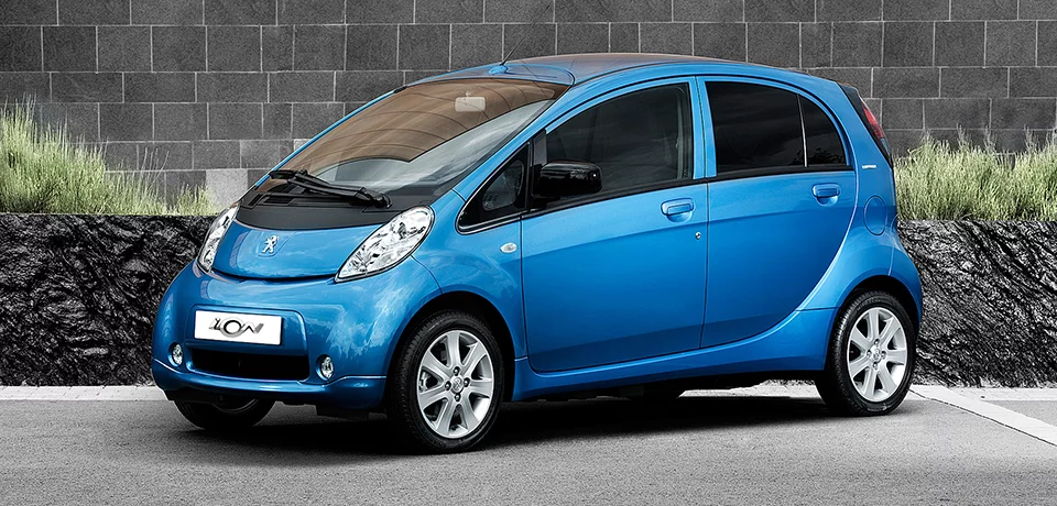 Peugeot wants the charge stations to form part of its electric car network