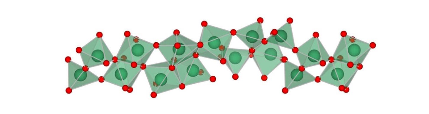 Linear structural model of chemically condensed niobium oxide